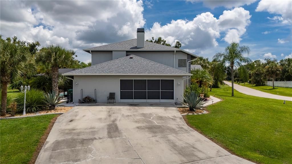 For Sale: $569,000 (3 beds, 2 baths, 2426 Square Feet)