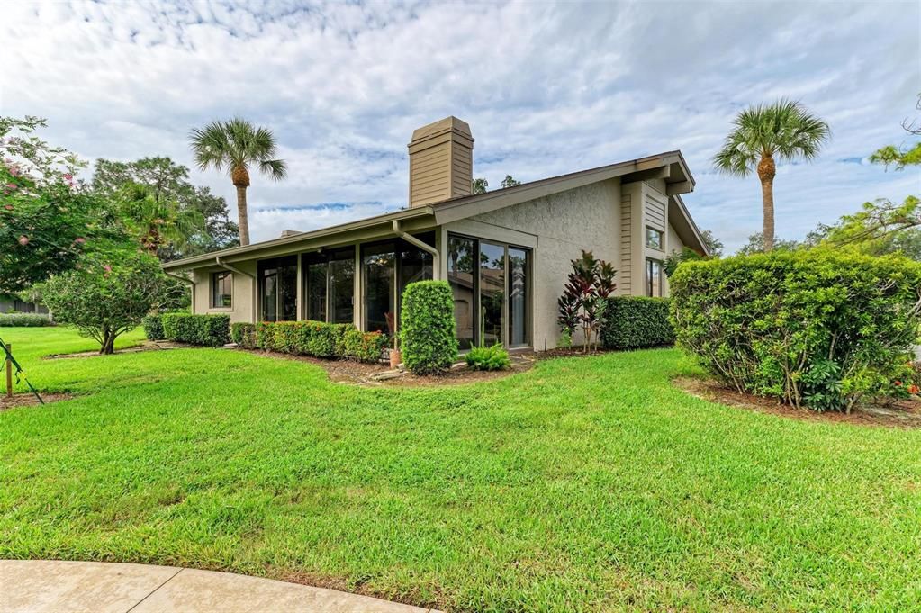 For Sale: $615,000 (3 beds, 2 baths, 2362 Square Feet)