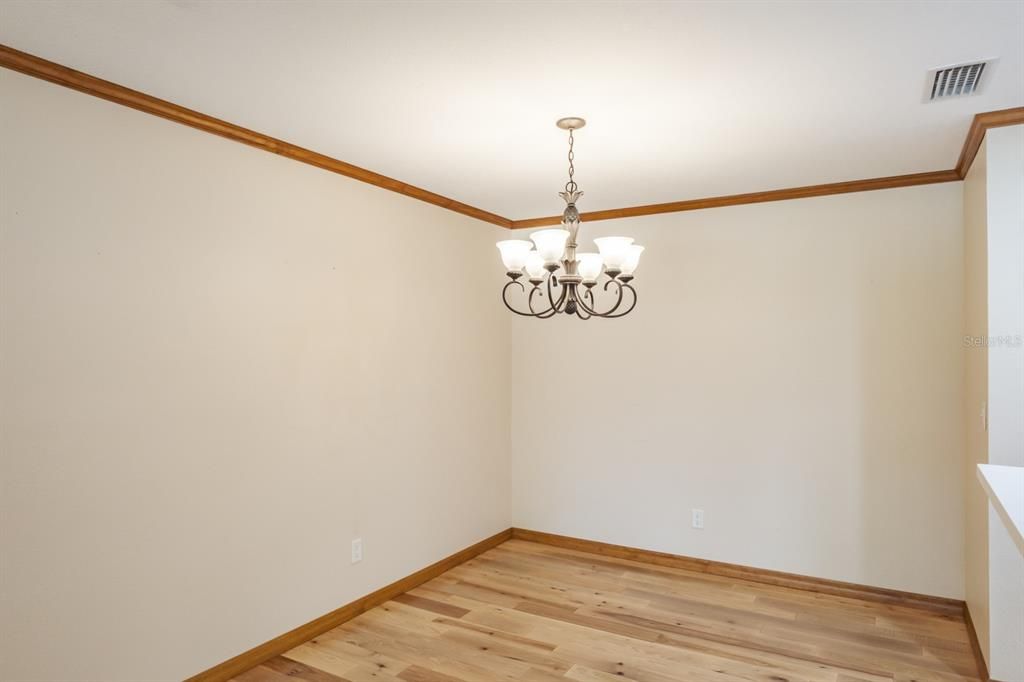 For Sale: $424,900 (2 beds, 2 baths, 1260 Square Feet)