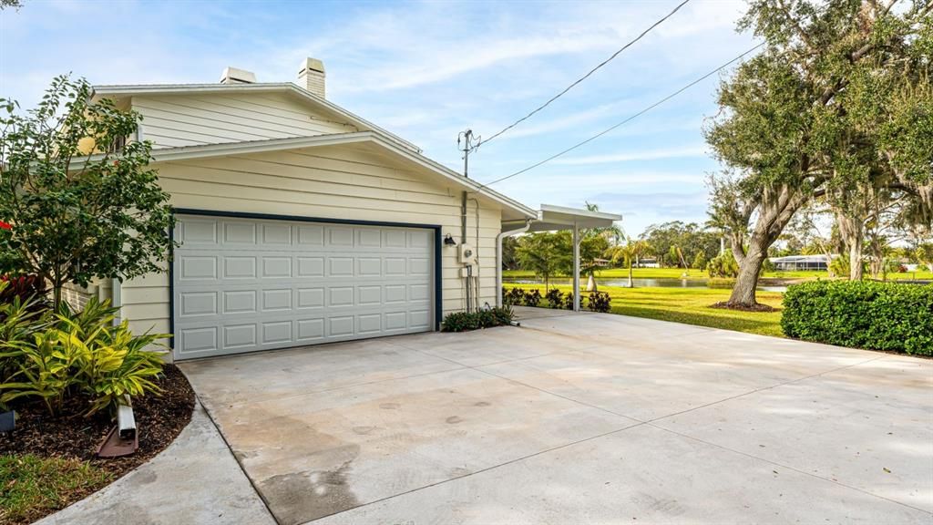 For Sale: $1,750,000 (5 beds, 3 baths, 3887 Square Feet)