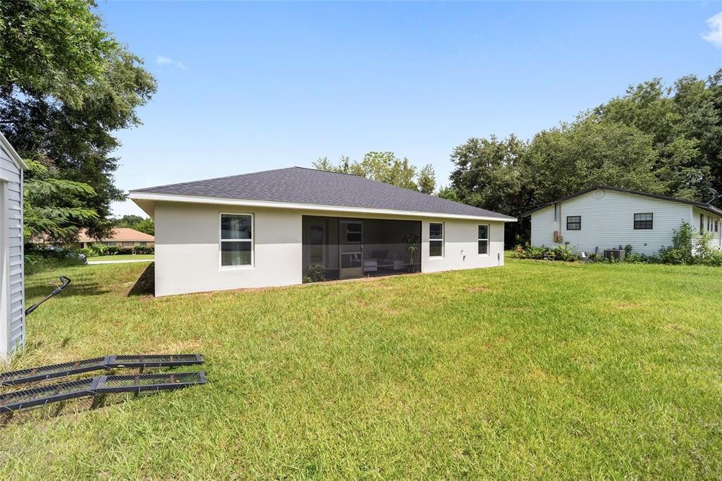 For Sale: $270,000 (3 beds, 2 baths, 1451 Square Feet)