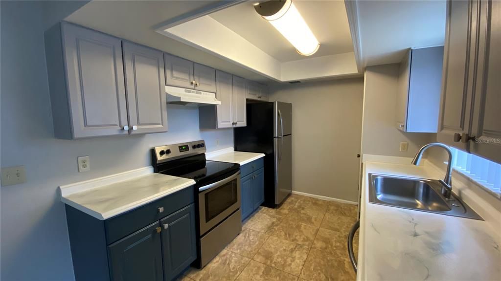 For Rent: $2,150 (3 beds, 2 baths, 1232 Square Feet)