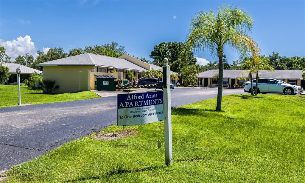 Alford Arms Apartments