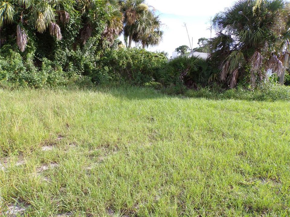 En Venta: $49,550 (0.28 acres)