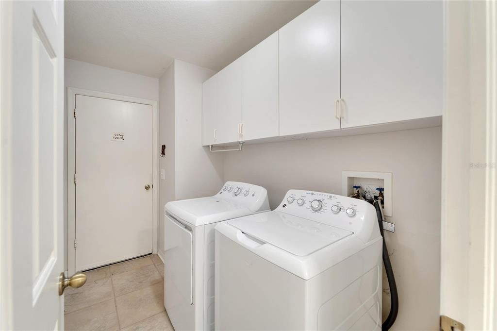 Active With Contract: $365,000 (3 beds, 2 baths, 1615 Square Feet)