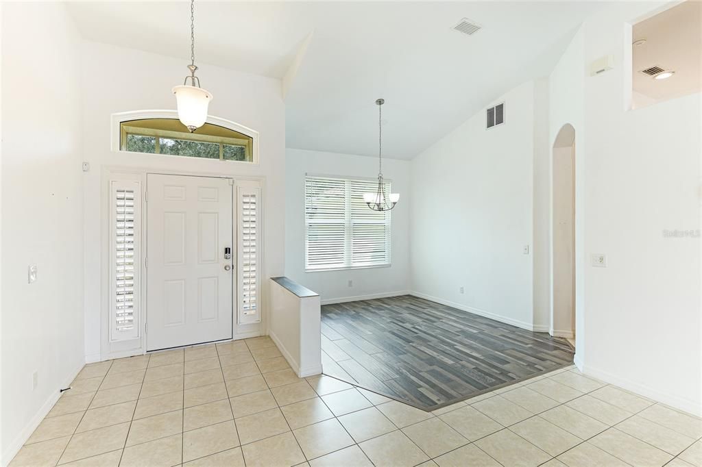 For Sale: $475,000 (3 beds, 2 baths, 1590 Square Feet)