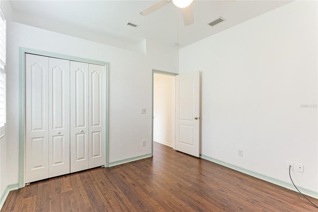 For Sale: $475,000 (3 beds, 2 baths, 1590 Square Feet)