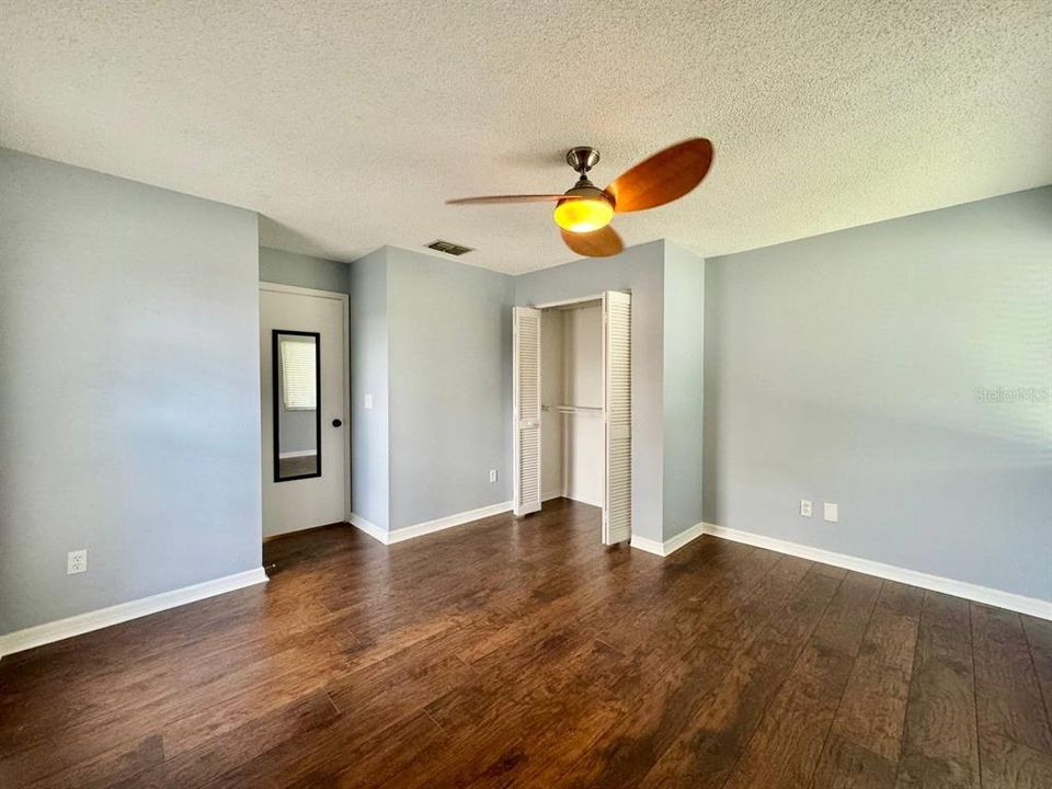 For Rent: $1,850 (2 beds, 1 baths, 1151 Square Feet)