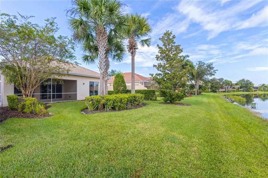 For Sale: $610,000 (3 beds, 3 baths, 2000 Square Feet)