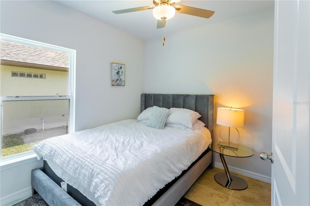 For Sale: $349,000 (3 beds, 2 baths, 1351 Square Feet)