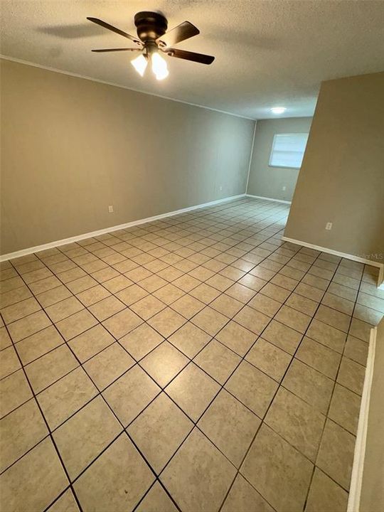 For Rent: $1,249 (2 beds, 2 baths, 900 Square Feet)