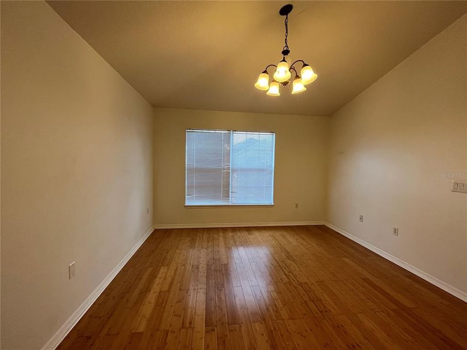 For Rent: $2,300 (2 beds, 2 baths, 1200 Square Feet)