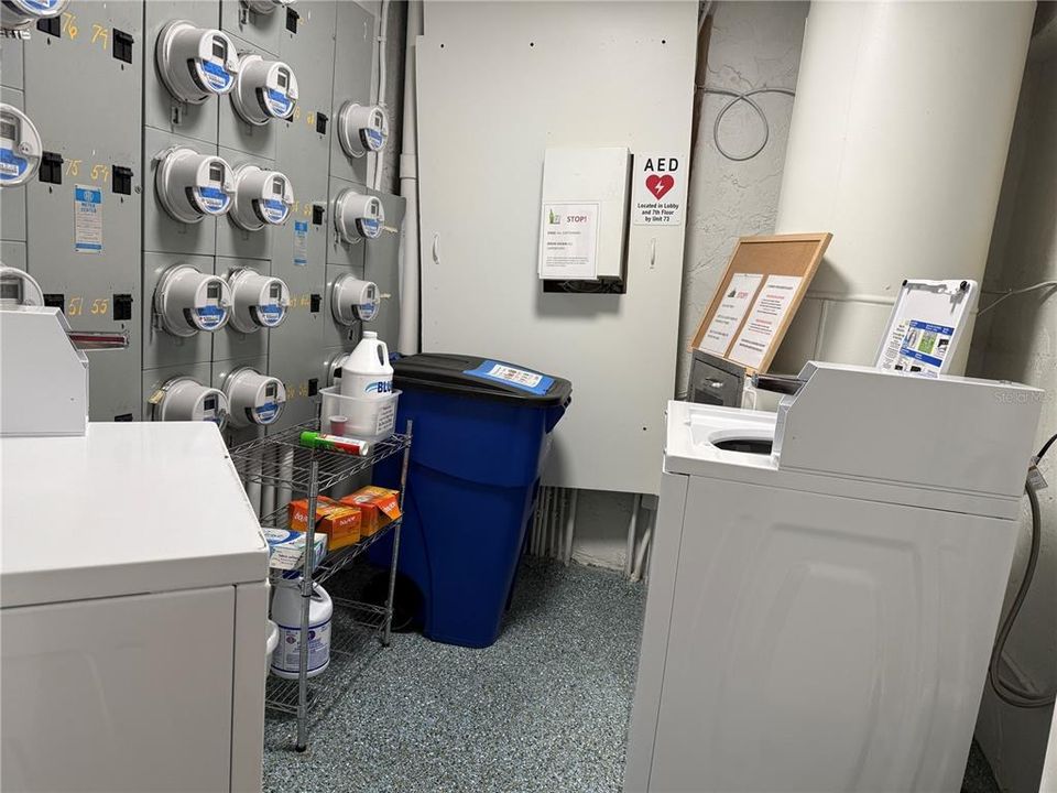 Activo con contrato: $3,500 (2 camas, 2 baños, 1275 Pies cuadrados)