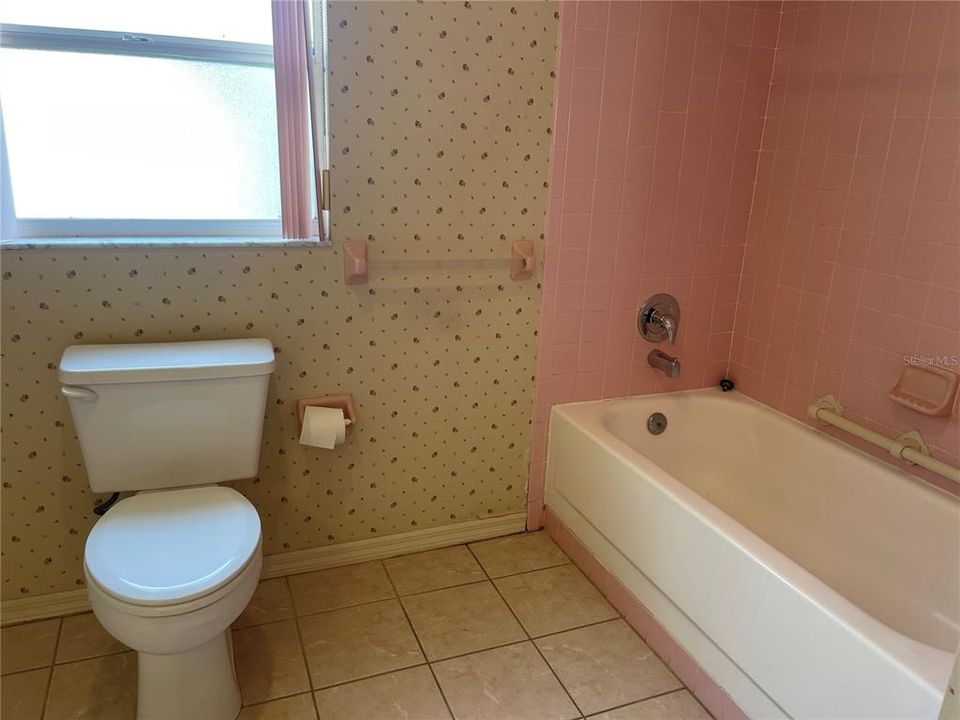 For Rent: $2,500 (2 beds, 2 baths, 1755 Square Feet)