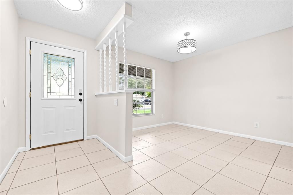 For Sale: $324,900 (3 beds, 2 baths, 1502 Square Feet)