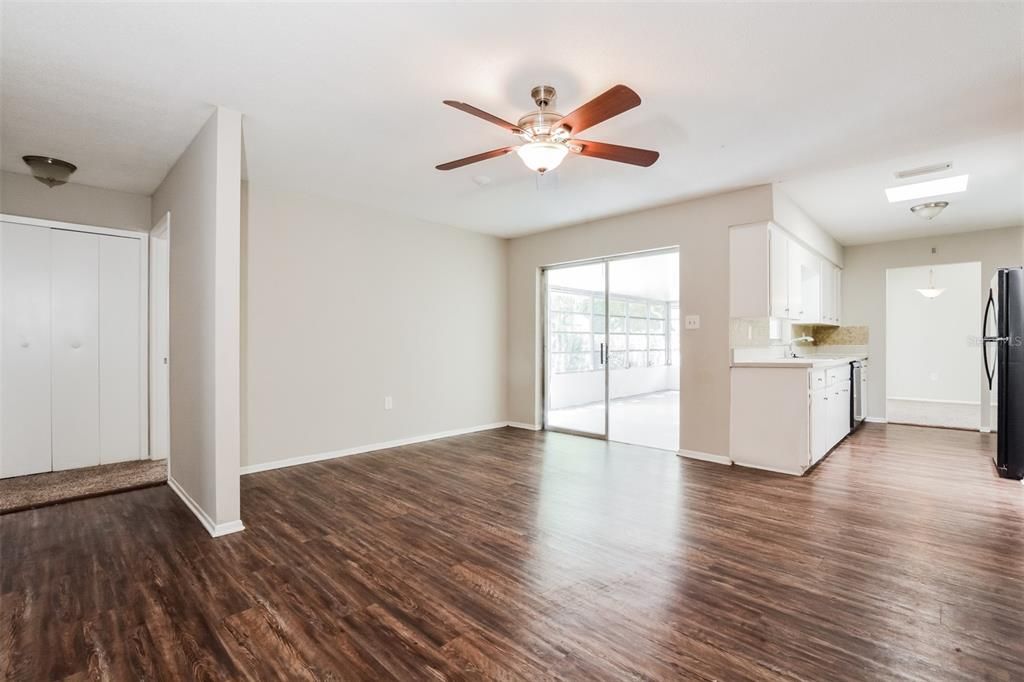 For Rent: $1,665 (2 beds, 2 baths, 1400 Square Feet)