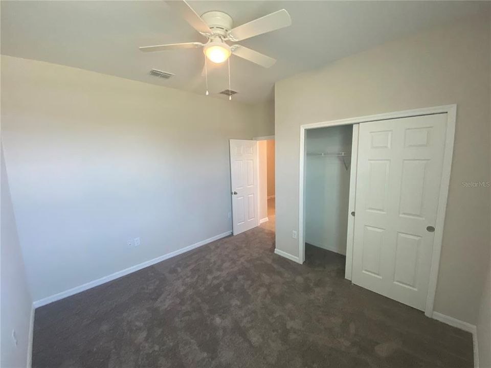 For Rent: $1,995 (3 beds, 2 baths, 1585 Square Feet)