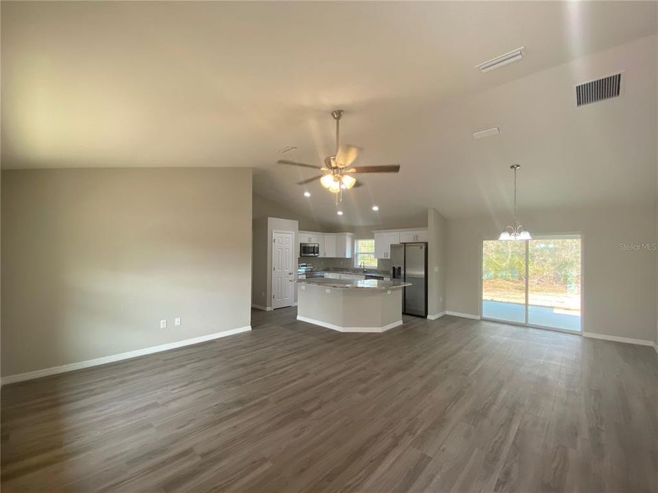 For Rent: $1,775 (3 beds, 2 baths, 1507 Square Feet)