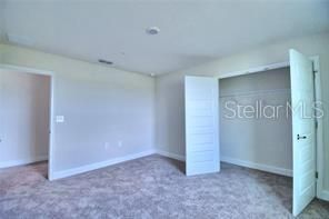 For Sale: $363,967 (4 beds, 2 baths, 2405 Square Feet)