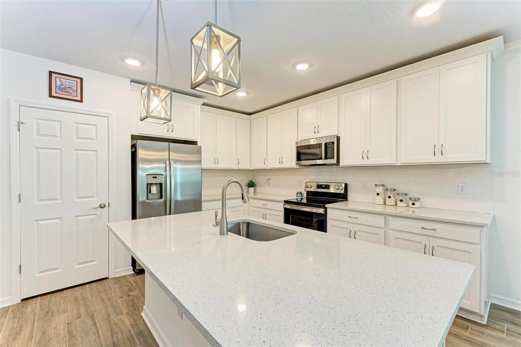 Kitchen with island