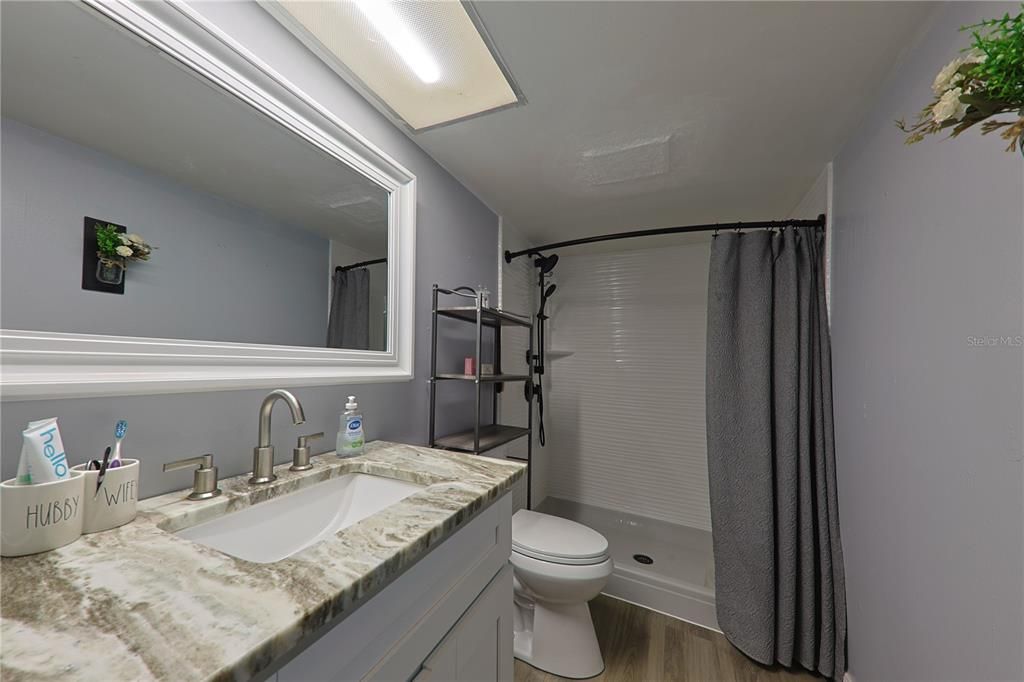 2nd floor bathroom