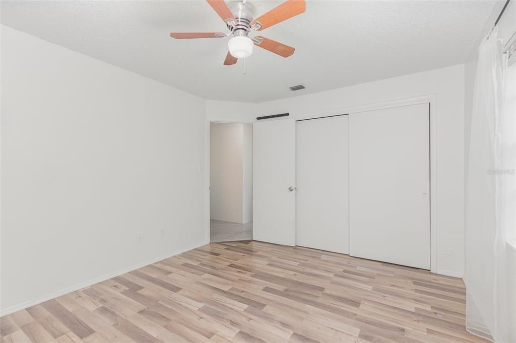 For Sale: $367,900 (3 beds, 2 baths, 1293 Square Feet)