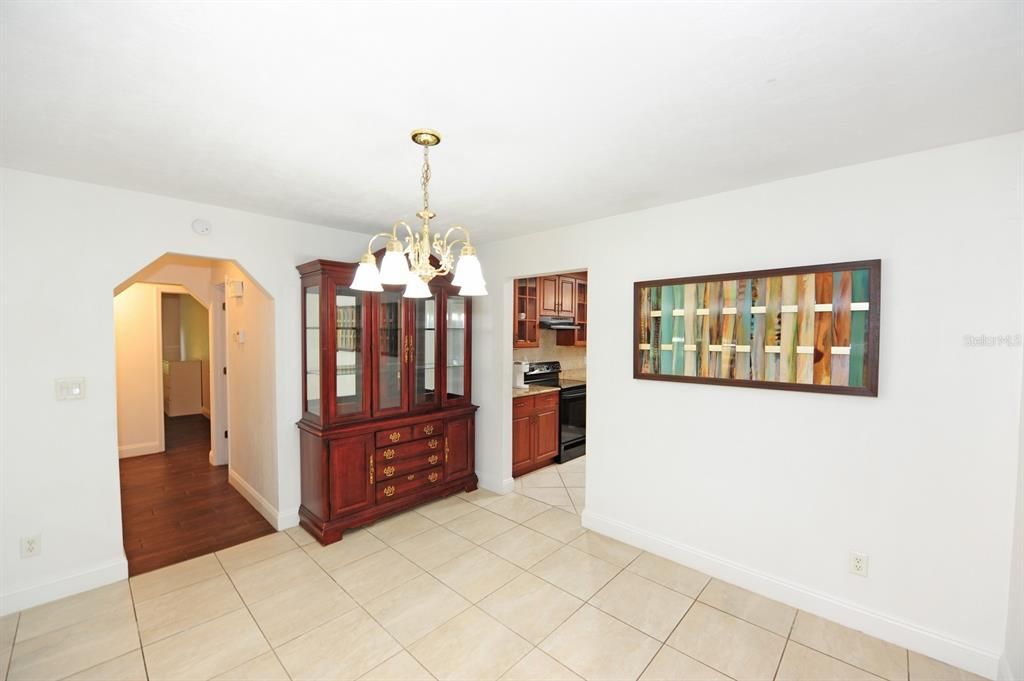 For Sale: $499,000 (3 beds, 2 baths, 1846 Square Feet)