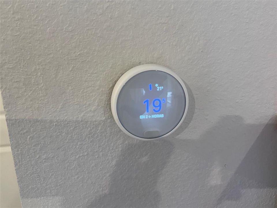 digital thermostat