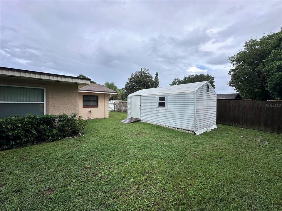 For Sale: $260,000 (3 beds, 2 baths, 1456 Square Feet)