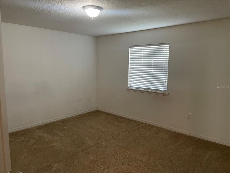 For Rent: $2,300 (3 beds, 2 baths, 1410 Square Feet)