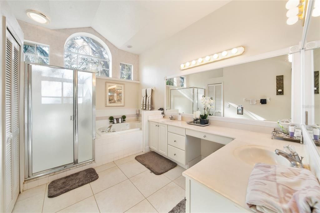 Dual Sink Vanity with ample counter space