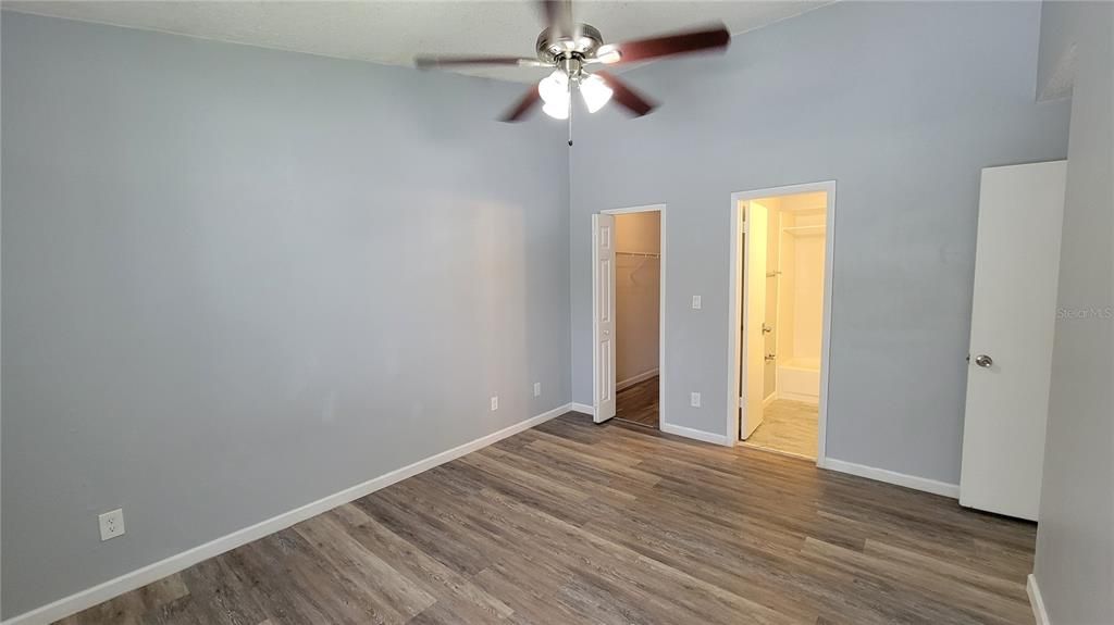 For Rent: $1,650 (2 beds, 2 baths, 934 Square Feet)