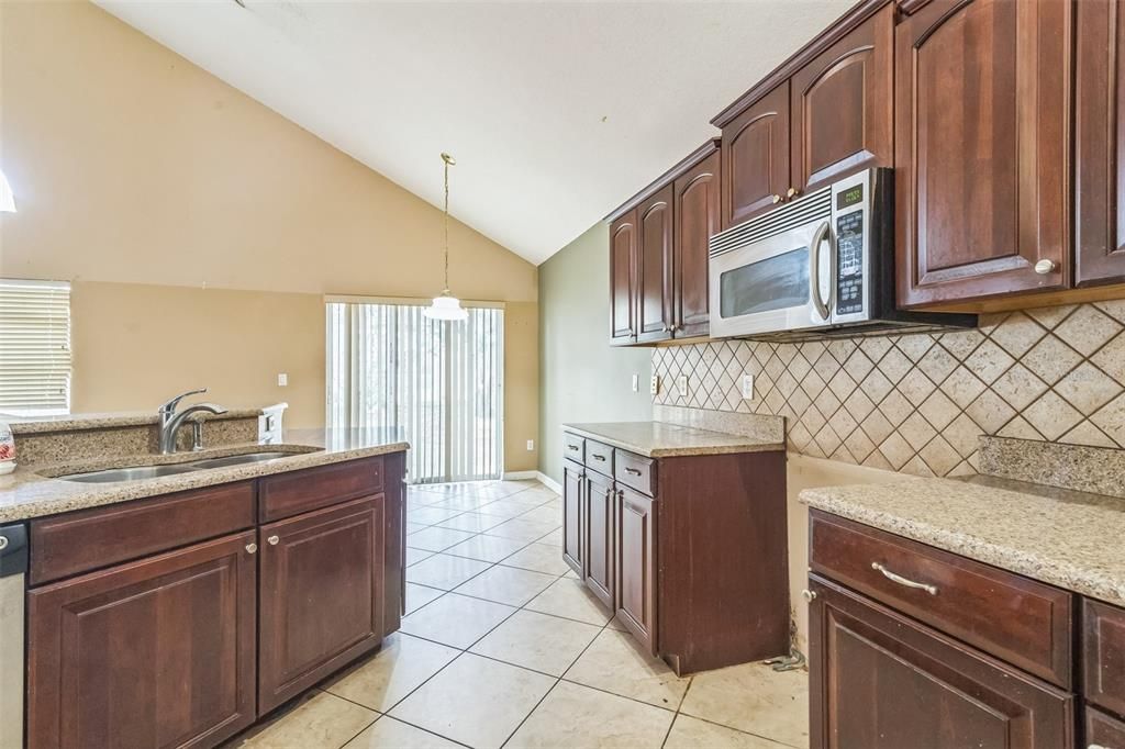 Active With Contract: $379,900 (4 beds, 2 baths, 2128 Square Feet)