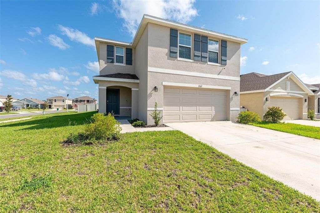 For Sale: $359,900 (4 beds, 2 baths, 2260 Square Feet)