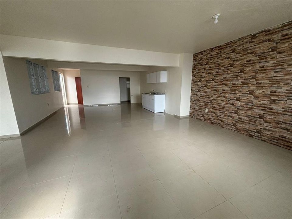 En Venta: $145,000 (3 camas, 2 baños, 1150 Pies cuadrados)