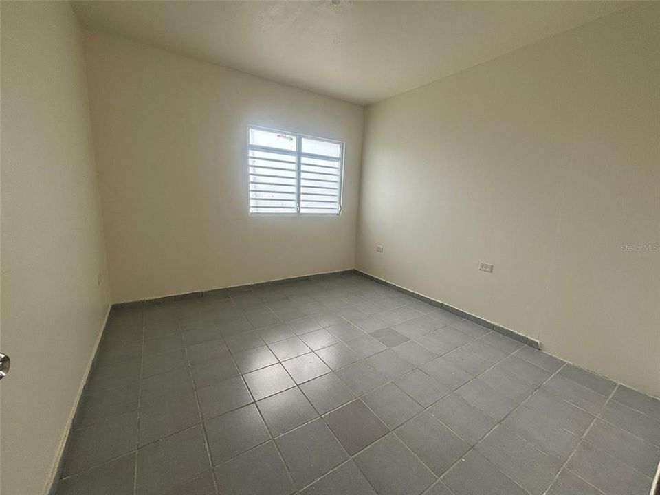 En Venta: $145,000 (3 camas, 2 baños, 1150 Pies cuadrados)