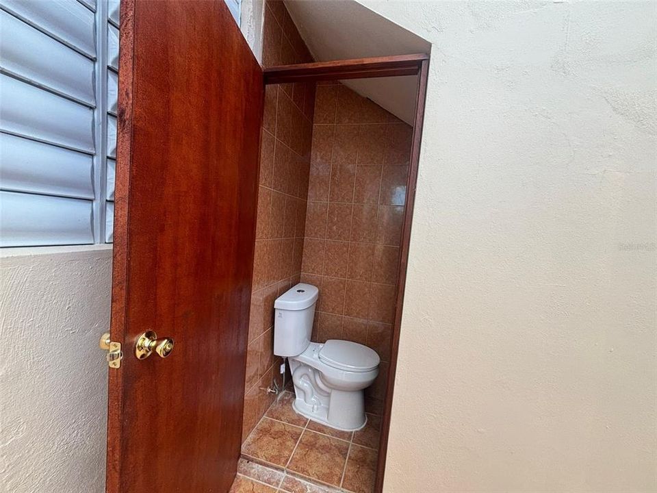 En Venta: $145,000 (3 camas, 2 baños, 1150 Pies cuadrados)