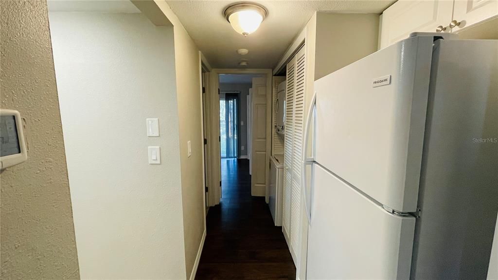 For Sale: $124,000 (1 beds, 1 baths, 504 Square Feet)