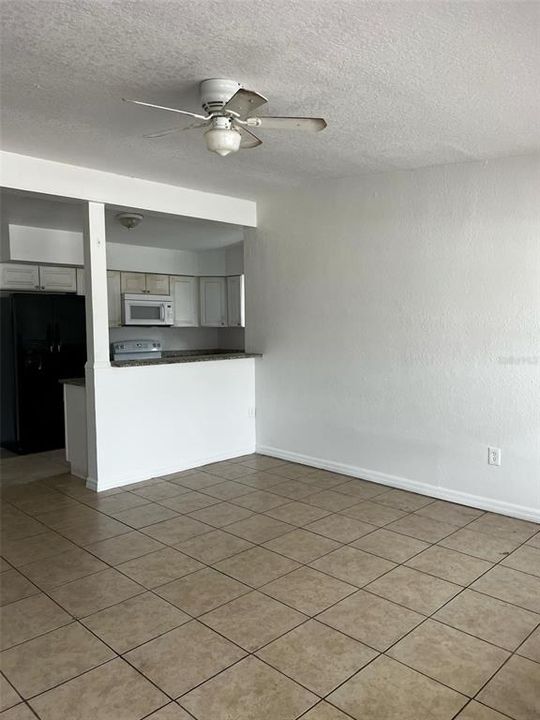 For Rent: $2,300 (4 beds, 3 baths, 1890 Square Feet)