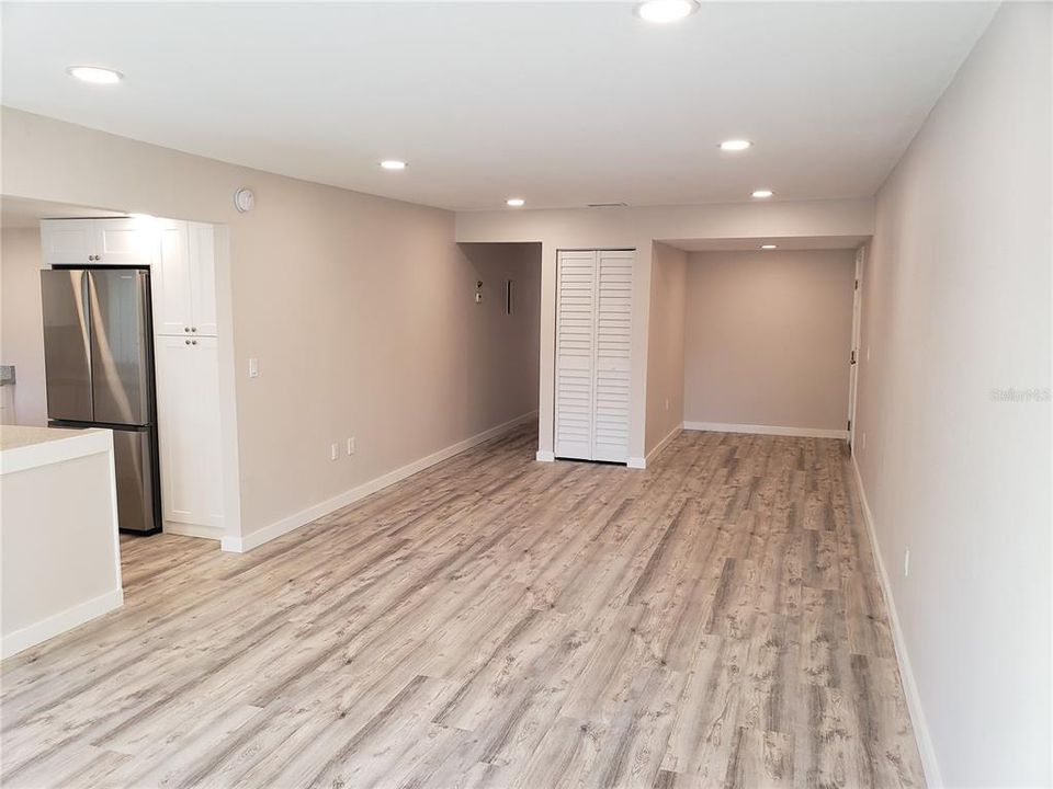 For Rent: $1,995 (3 beds, 2 baths, 1244 Square Feet)