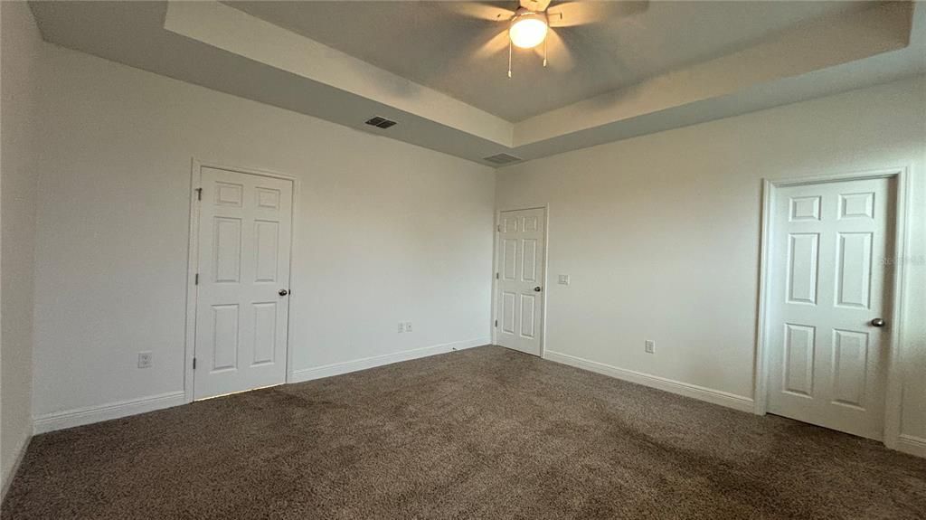 For Rent: $2,845 (3 beds, 2 baths, 1964 Square Feet)