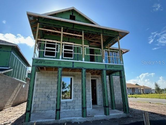 En Venta: $922,227 (4 camas, 3 baños, 2748 Pies cuadrados)