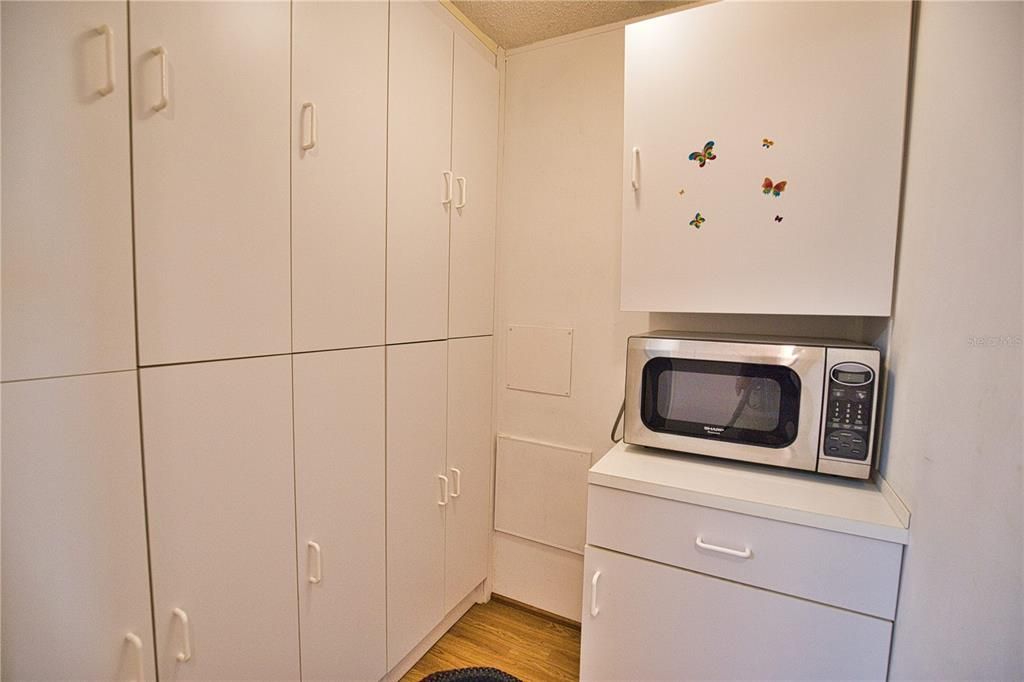 For Sale: $190,000 (2 beds, 2 baths, 1552 Square Feet)