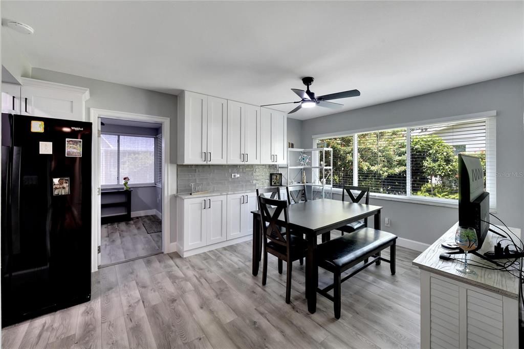 For Sale: $459,000 (2 beds, 2 baths, 1508 Square Feet)