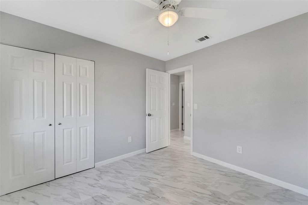 Active With Contract: $279,900 (3 beds, 2 baths, 1319 Square Feet)