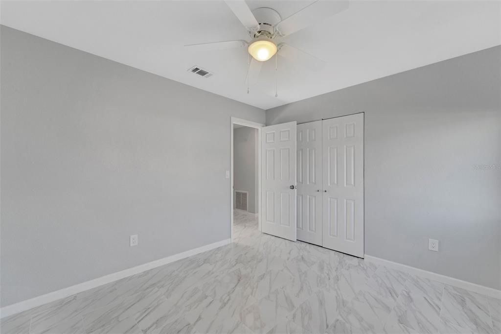 Active With Contract: $279,900 (3 beds, 2 baths, 1319 Square Feet)