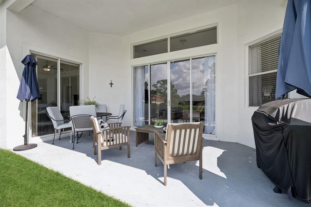 Active With Contract: $630,000 (4 beds, 2 baths, 2137 Square Feet)