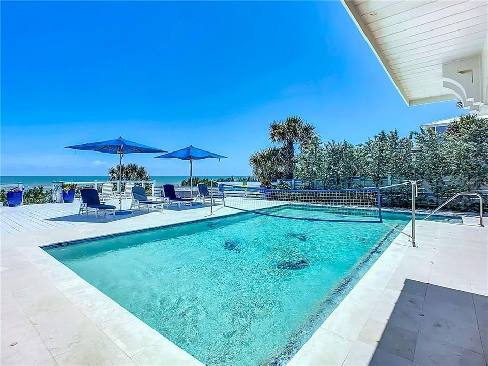 Joy by the Sea Beach House Sport Pool and Deck area