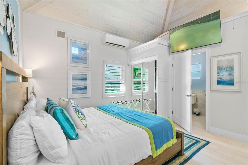 Joy by the Sea Villa bedroom