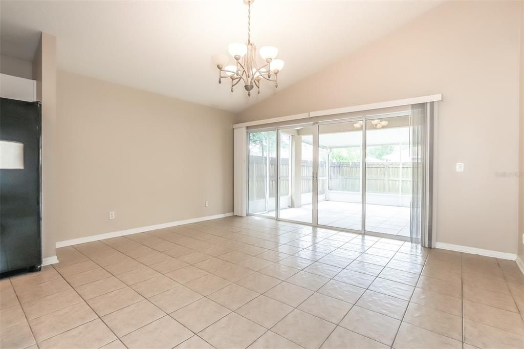 For Sale: $324,900 (3 beds, 2 baths, 1705 Square Feet)